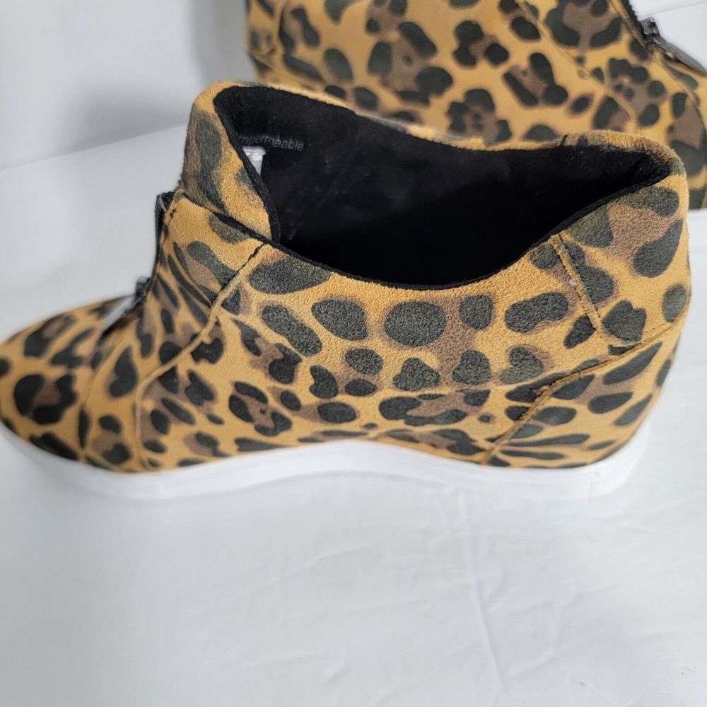 Blondo Glenda Waterproof Leopard Print Suede Leather Hidden Wedge Zip Sneaker 8‎ - Picture 13 of 16